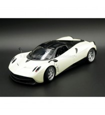 PAGANI HUAYRA PEARL WHITE 1:24-27 WELLY left front