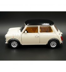 MINI COOPER 1969 BEIGE CLAIR 1:18 BURAGO VUE DE GAUCHE