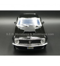 FORD MUSTANG BOSS 429 1970 BLACK 1:18 MOTORMAX front side