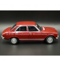 PEUGEOT 504 FROM 1974 BURGUNDY 1:24 WELLY right side