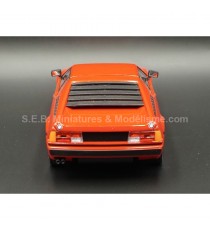 BMW M1ROUGE 1:24 WELLY vue arrière