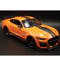 FORD MUSTANG SHELBY GT500 2020 ORANGE/BLACK 1:18 MAISTO right front