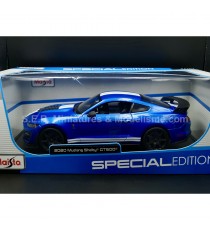 FORD MUSTANG SHELBY GT500 2020 BLEU / BLANC 1:18 MAISTO sous blister