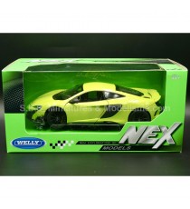 McLAREN 675 LT COUPE FLUO GREEN 1:24 WELLY with packaging