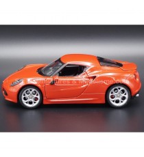 ALFA ROMEO 4C 2014 RED 1:24 WELLY LEFT SIDE
