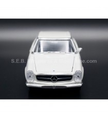 MERCEDES 230 SL 1963 W113 WHITE 1:24 WELLY front side