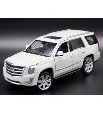 CADILLAC ESCALADE FROM 2017 WHITE 1:24 WELLY left front