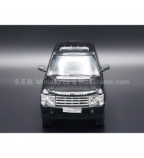 LAND ROVER RANGE ROVER BLACK 2003 1:24 WELLY front side