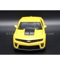 CHEVROLET CAMARO ZL1 FROM 2012 YELLOW 1:24 WELLY front side