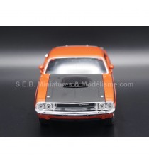 DODGE CHALLENGER T/A FROM 1970 ORANGE/BLACK 1:24 WELLY front side