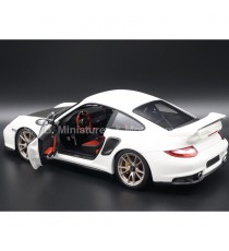 PORSCHE 911 997 - 2 GT2 RS 2011 1:18 MINICHAMPS open door