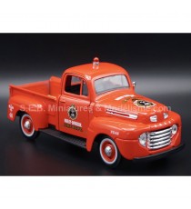 FORD PICK-UP F1 1948 FIRE DEPT48 + HARLEY DAVIDSON EIKNUCKLEHEAD 1936 1:24 MAISTO right front