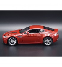 ASTON MARTIN V12 VANTAGE DE 2010 ROUGE 1:24 WELLY