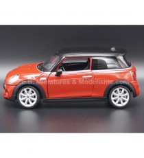 MINI COOPER S RED BLACK ROOF 2014  1:24 WELLY left side