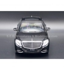 MERCEDES CLASS S W222 BLACK 1:24 WELLY front side
