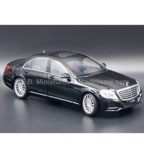 MERCEDES CLASS S W222 BLACK 1:24 WELLY right front
