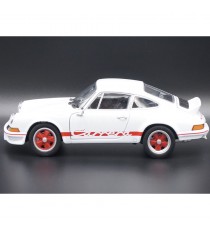 PORSCHE 911 CARRERA RS 2,7 WHITE AND RED 1/24 WELLY left side
