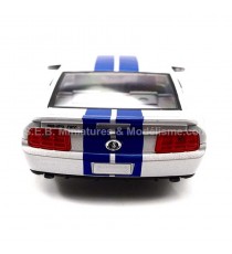 FORD MUSTANG GT 500 SHELBY DE 2007 GRISE 1:24 LUCKY DIE CAST vue arrière