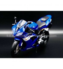 YAMAHA YZF - R1 DE 2004 BLEU 1:12 MAISTO