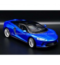 McLAREN GT BLUE 1:24 WELLY right front