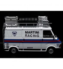 FIAT 242 MARTINI RALLY TEAM ASSISTANCE 1:18 IXO-MODELS
