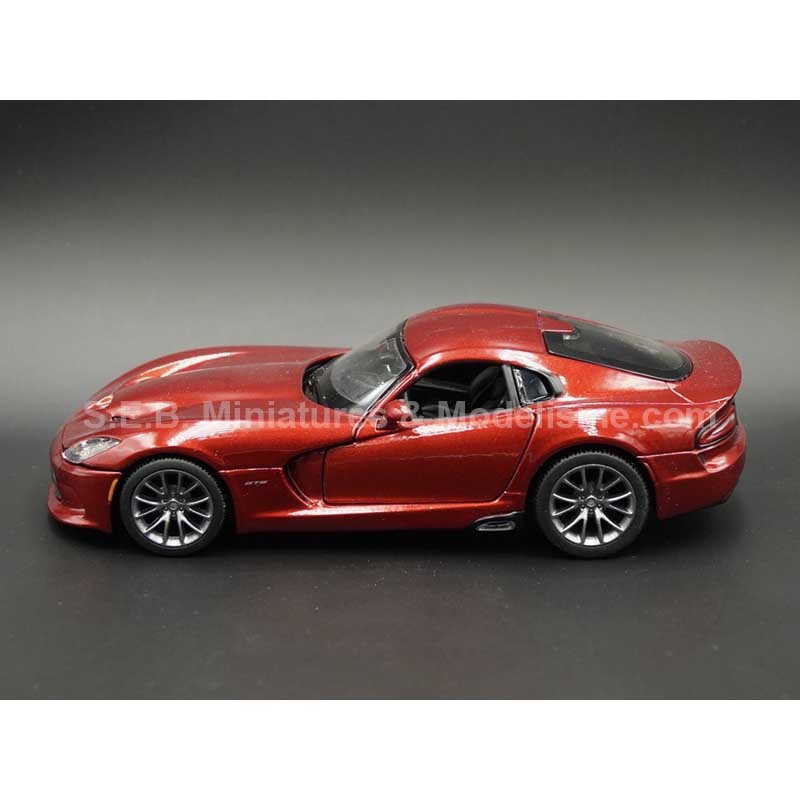 Dodge Viper GTS SRT rouge 1 24