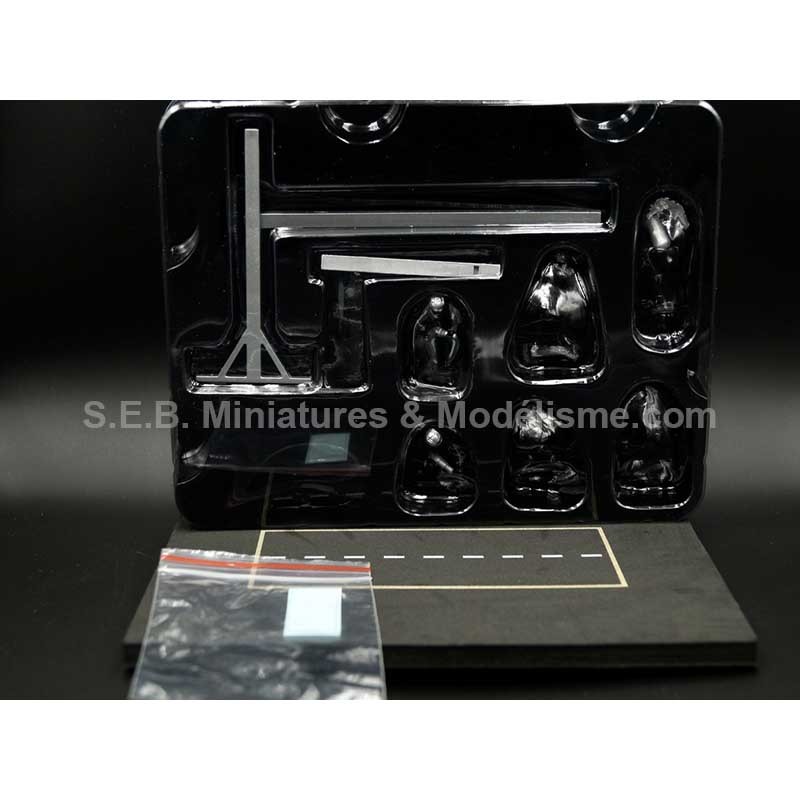 SET DE 6 FIGURINES PIT STOP NOIR +DECAL+ACCESSOIRES 1:43 IXO-MODELS SET DE 6 FIGURINES PIT STOP NOIR +DECAL+ACCESSOIRES 1:43 IXO-MODELS