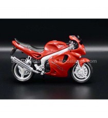 TRIUMPH SPRINT ST 2002 ROUGE 1:18 WELLY côté droit