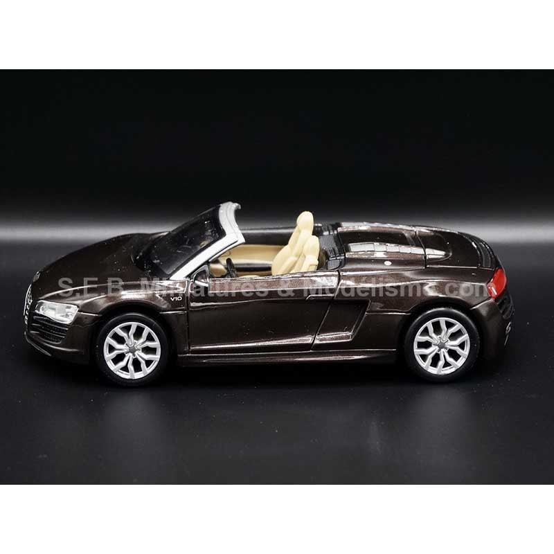 AUDI R8 V10 SPYDER DE 2010 BRUN 1/24 MAISTO CÔTÉ GAUCHE