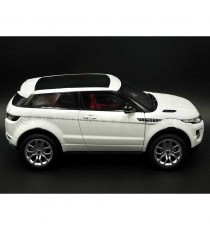 LAND ROVER RANGE ROVER EVOQUE 3 2011 WHITE 1:18 WELLY right side