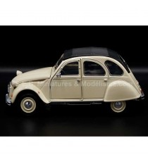 CITROËN 2 CV 1982 CRÈME 1:24-27 WELLY côté gauche