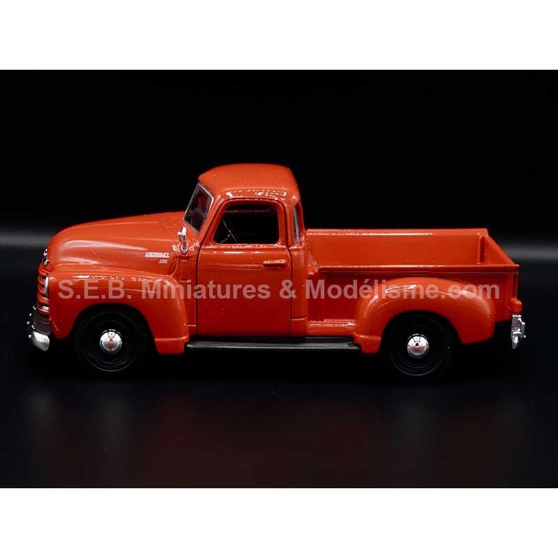 CHEVROLET 3100 PICK-UP DE 1950 ROUGE 1:24-25 MAISTO