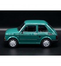 FIAT 126 VERTE 1:24 WELLY côté gauche