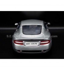 ASTON MARTIN DB9 COUPE SILVER 1:18 MOTORMAX back side