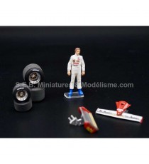 FIGURINE GILLES VILLENEUVE 1981+ACCESSOIRES POUR FERRARI 126CK 1:43 BRUMM 4 roues complètes pneus Michelin + aileron + nez de F1