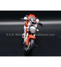DUCATI MONSTER 696 2010 WITHOUT STAND RED 1:18 MAISTO front side