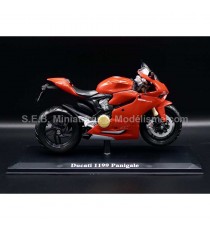 DUCATI 1199 PANIGALE 2012 RED 1:12 MAISTO right side