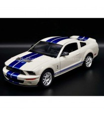 FORD MUSTANG GT 500 SHELBY COBRA 2007 1:24 WELLY vue avant gauche