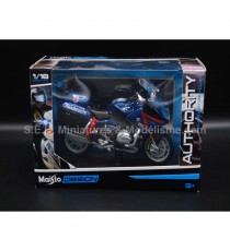 BMW R 1200 RT FROM 2005 POLICE ITALIAN "CARABINIER" 1:18 MAISTO IN the packaging
