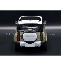 LAND ROVER DEFENDER FROM 2020 GREEN 1:24-26 WELLY back side