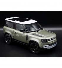 LAND ROVER DEFENDER FROM 2020 GREEN 1:24-26 WELLY right front