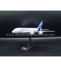 AIRBUS A380 WHITE WITH BASE NEW RAY left front
