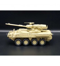 M1128 MGS STRYKER MILITAIRE SABLE 1:48 SOLIDO vue de côté gauche