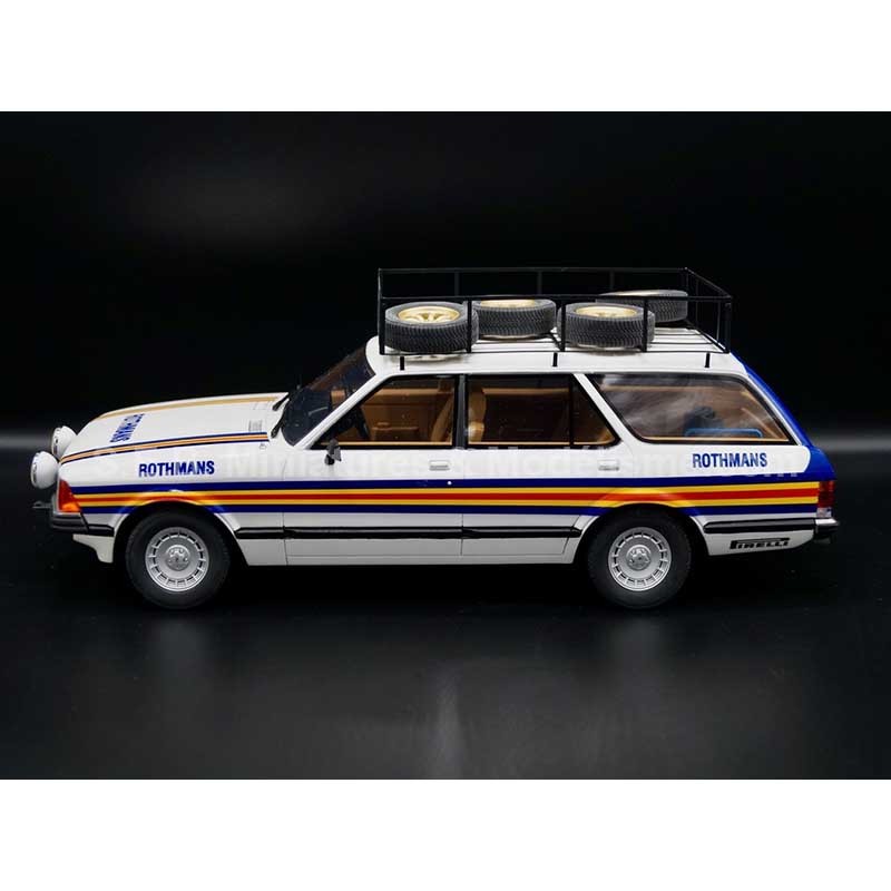 FORD GRANADA TURNIER TEAM ROTHMANS RALLY FROM 1981 1:18 PREMIUM ClassiXXs with base