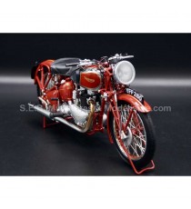 TRIUMPH SPEED TWIN FROM 1939 Red 1:12 MINICHAMPS right front