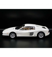 FERRARI TESTAROSSA MONOSPECCIO DE 1984 MOVIE "Miami Vice" 1:18 KK-SCALE vue de côté gauche