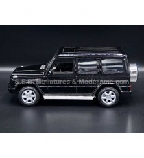 MERCEDES-BENZ CLASS G V8 FROM 2009 BLACK 1:24 WELLY left side