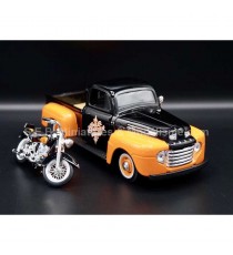 FORD PICK-UP F1 1948 + HARLEY DAVIDSON FLH DUO GLIDE 1958 NOIR/ORANGE 1:24 MAISTO vue avant droit