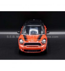MINI COOPER S COUNTRYMAN R60 RED BLACK ROOF 1:24 RASTAR front side