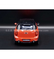 MINI COOPER S COUNTRYMAN R60 ROUGE 1:24 RASTAR face arrière